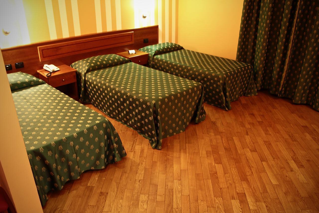 Hotel Air Bag Lodi Kültér fotó